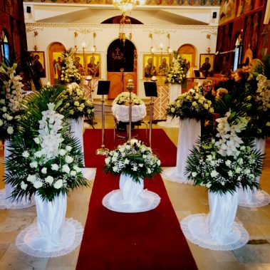 Εσωτερικό Ναού με Ανθοστήλες - Κηδεία - Γραφείο Τελετών Φωτεινοπούλου Δήμητρα