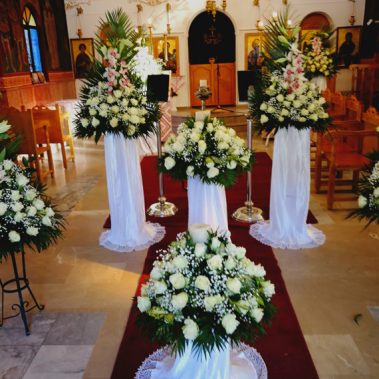 Εσωτερικό Ναού με Ανθοστήλες - Μνημόσυνο - Γραφείο Τελετών Φωτεινοπούλου Δήμητρα